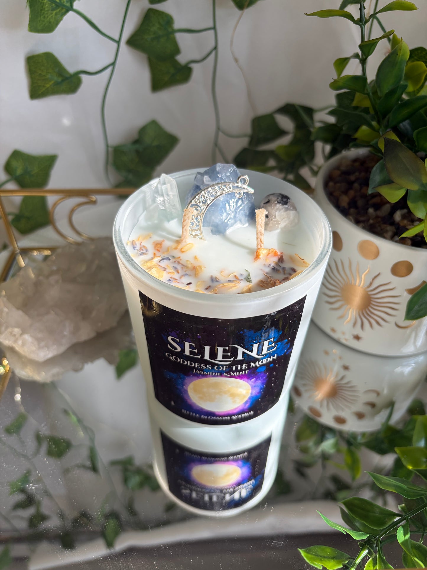 Selene Candle